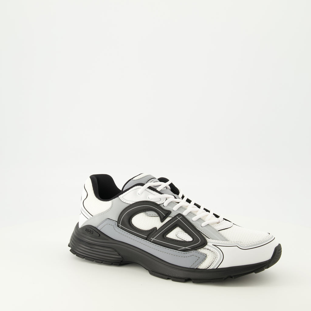 Bild der grauen Dior Herren B30 Sneakers - Frühjahr-Sommer 2026 - Dreiviertelansicht von vorne rechts