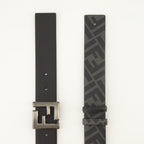 Imagem do cinto reversível preto FF Squared da marca Fendi para Homem - Temporada Outono-Inverno 2025 - Vista Detalhada 4