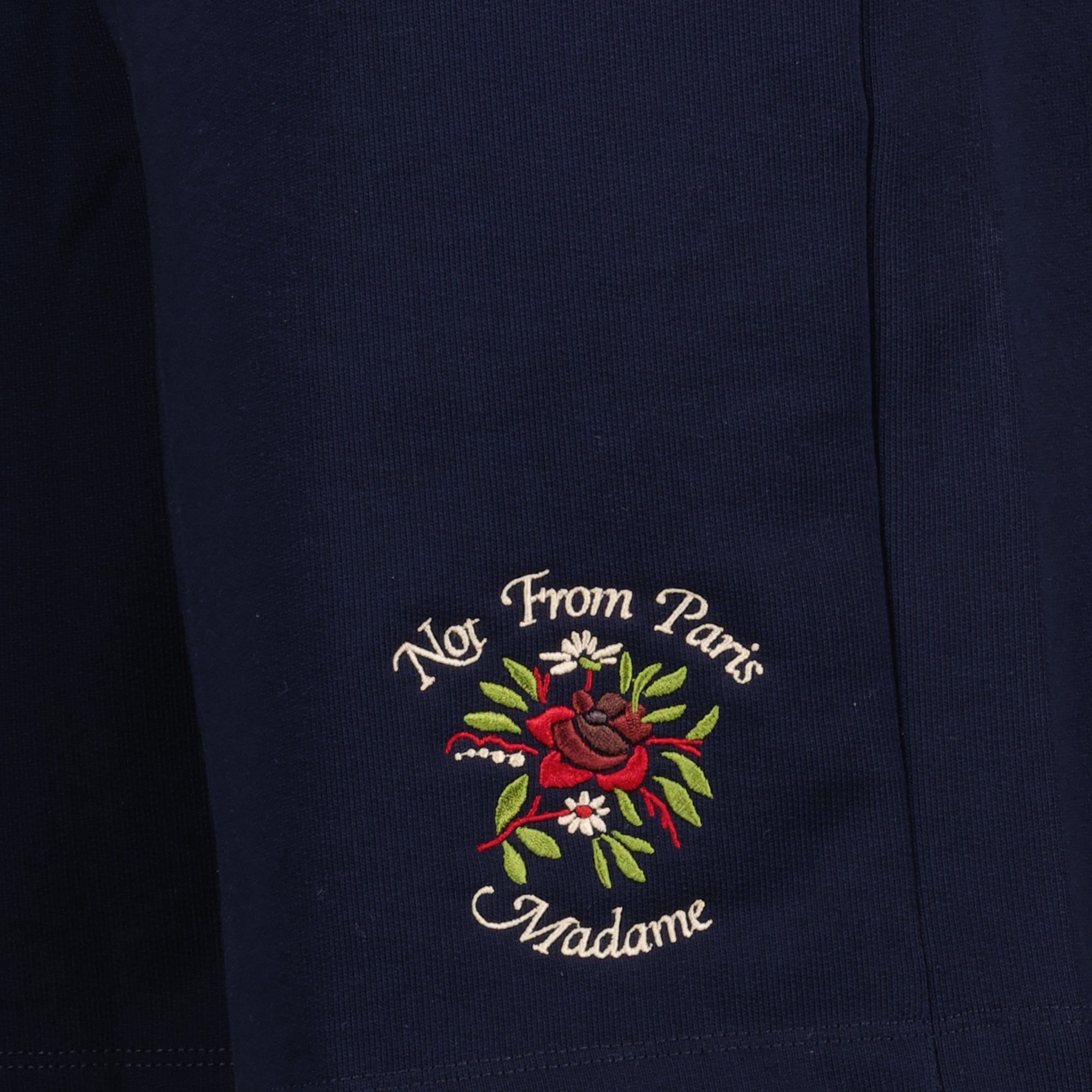 Image de l'article Short Slogan Rose bleu marine de la marque Drole De Monsieur pour Homme - Saison Printemps-Été 2026 - Vue détaillée_1