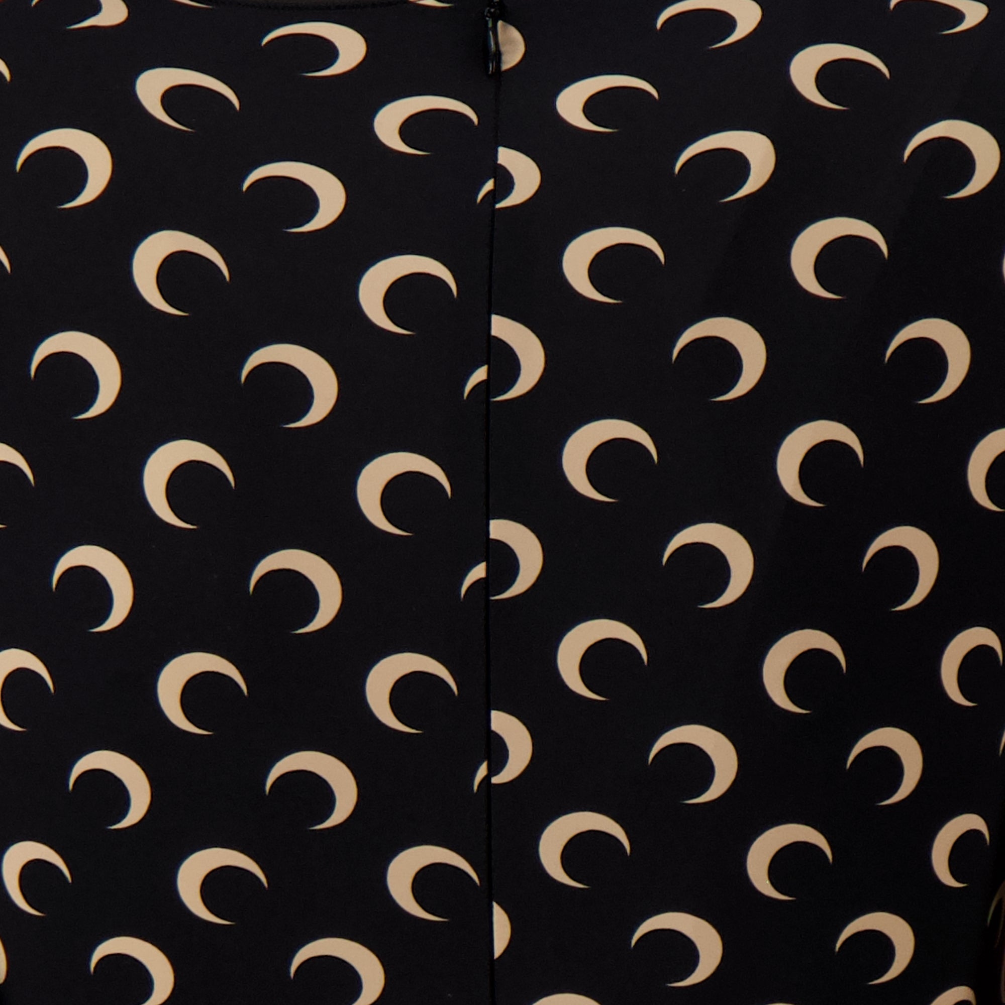 Imagen del artículo Mono largo Jersey Moon negro de la marca Marine Serre para Mujer - Temporada Otoño-Invierno 2025 - Vista Detallada_2