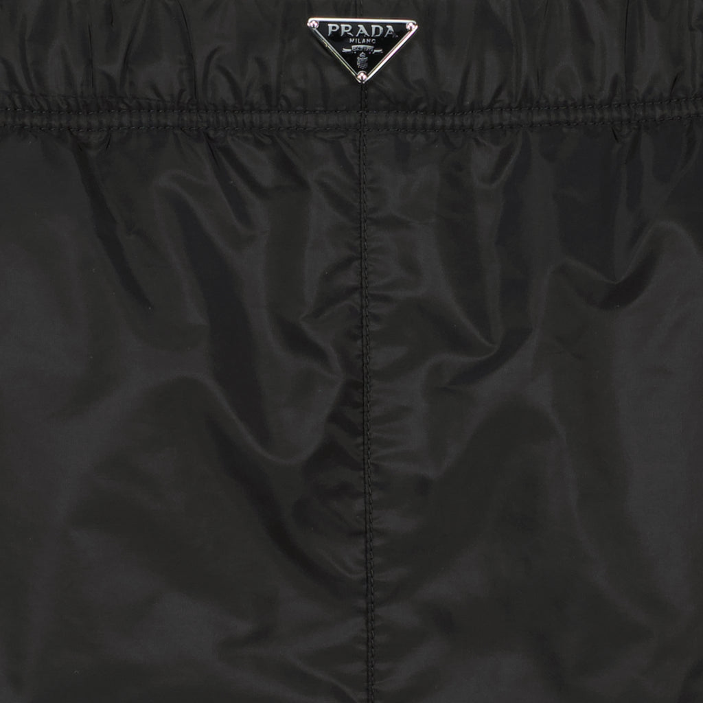 Image de l'article Maillot de bain en Re-Nylon noir de la marque Prada pour Homme - Saison Printemps-Été 2026 - Vue détaillée_1