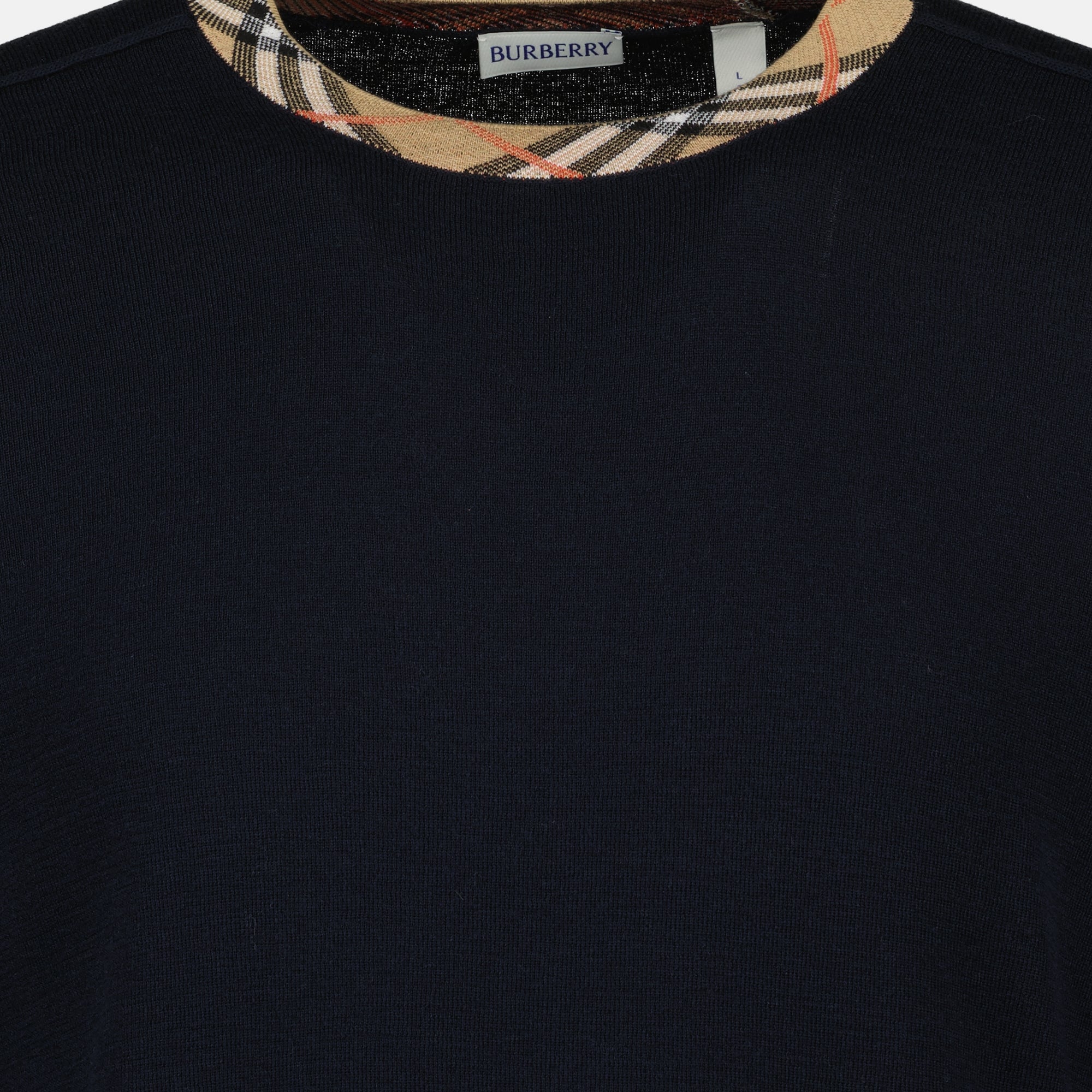 Imagen del suéter de lana a cuadros de Burberry para hombre - Otoño-Invierno 2025 - Vista Detallada_5