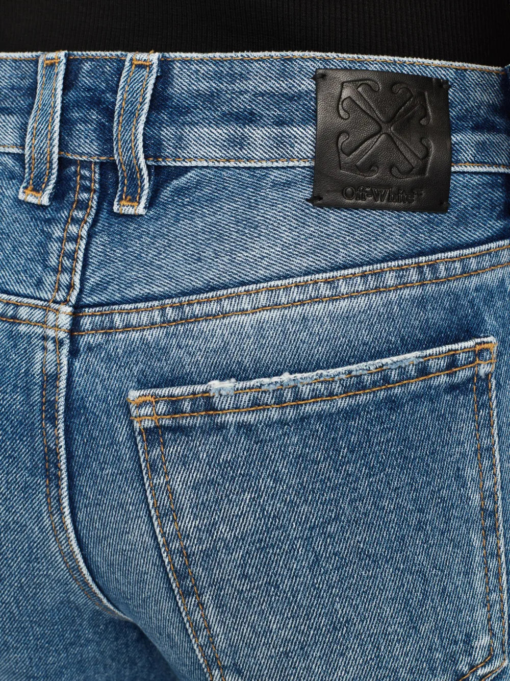 Pantalons Jean flared Off-White Bleu Femme