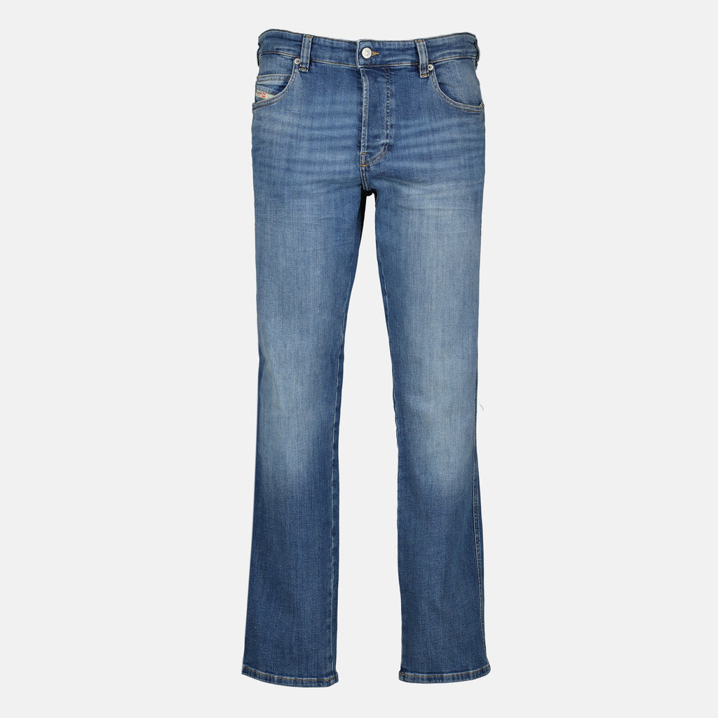 Image de l'article Jean D-Vyl 1993 L32 bleu délavé de la marque Diesel pour Homme - Saison Printemps-Été 2026 - Vue de Face