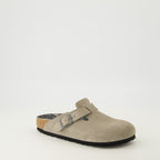Image of the Birkenstock Boston Mules item for Unisex - Fall-Winter 2025 Season - Three-quarter front right view