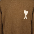 Image de l'article Pull Ami de coeur de la marque Ami PARIS pour Unisex - Saison Automne-Hiver 2025 - Vue détaillée_3