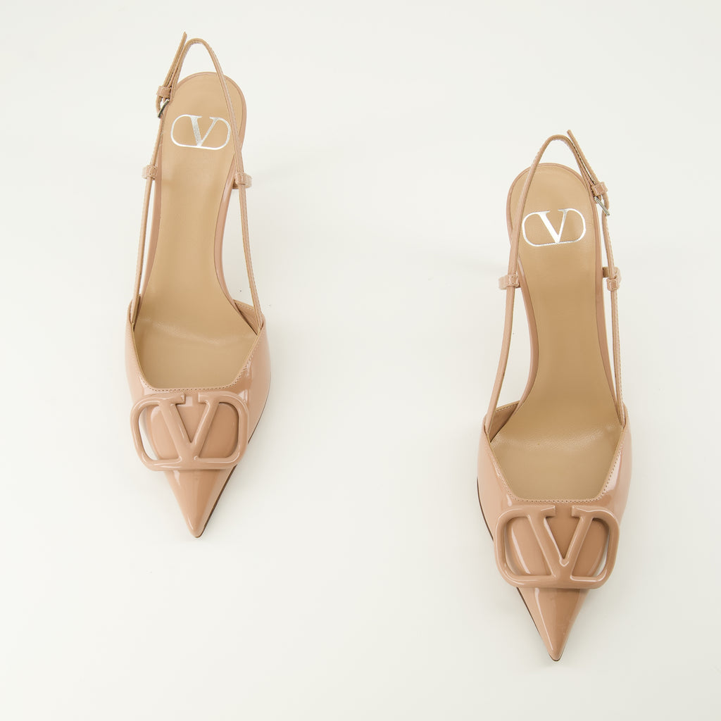 Image de l'article Escarpins VLogo en cuir verni rose de la marque Valentino Garavani pour Femme - Saison Printemps-Été 2026 - Vue de dessus paire de chaussure