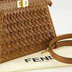 Bild des Peekaboo I See U kleinen maroon Artikels von Fendi für Damen - Frühjahr-Sommer 2026 - Detaillierte Ansicht_2