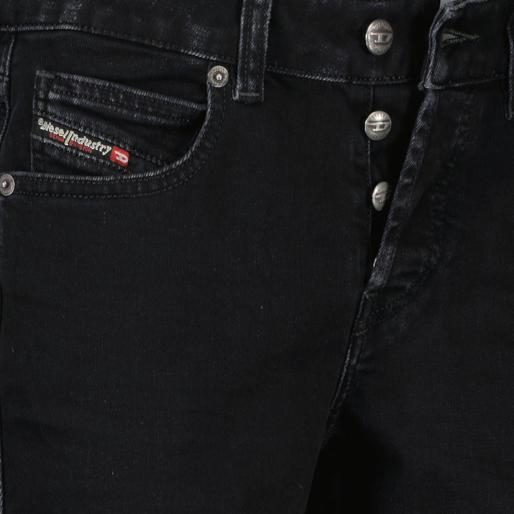 Image of the Jean D-Jiann 1992 L.32 from the Diesel brand for Women - Autumn-Winter 2025 - Detailed View_3