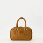 Image de l'article Mini sac Arcadie marron de la marque Miu Miu pour Femme - Saison Automne-Hiver 2025 - Vue de Face