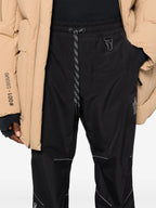 パンツ ジョギングパンツ Moncler Grenoble 黒 Homme