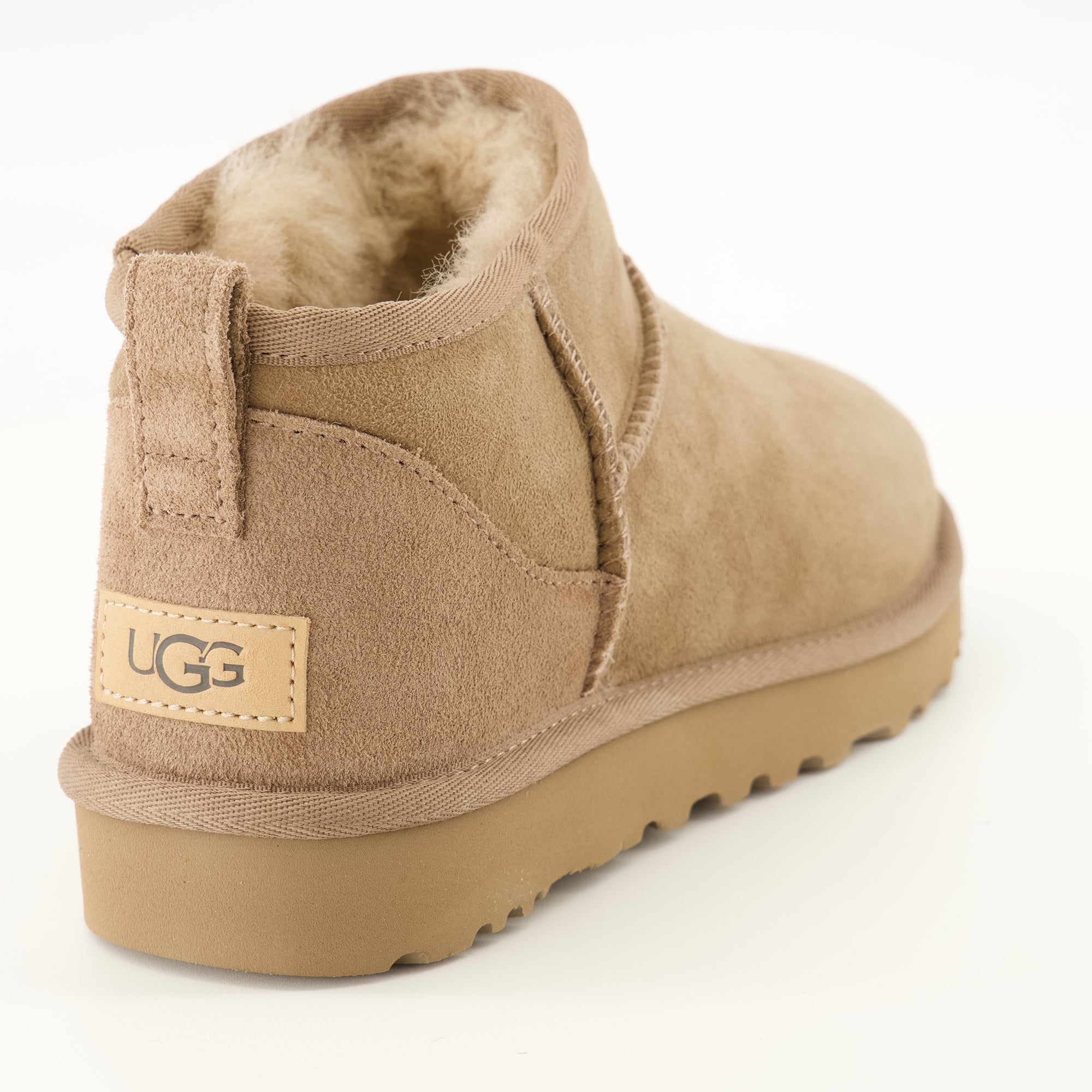 Bottines Stivali Classici Ultra Mini Beige Ugg Beige Femme