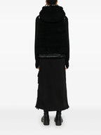 Imagen del artículo Chaqueta sin mangas de la marca Moncler Grenoble para Mujer - Temporada Otoño-Invierno 2025 - Vista Detallada_4