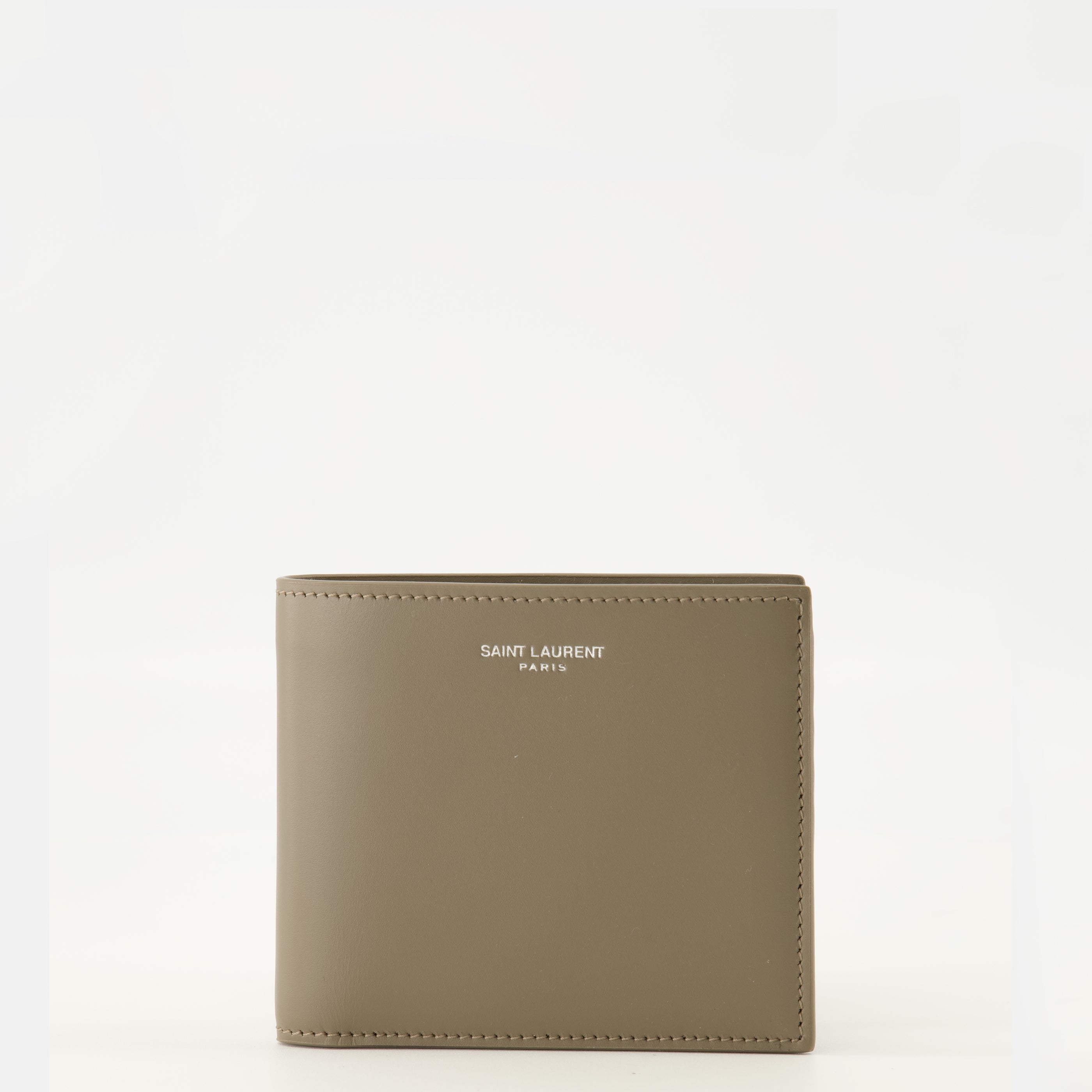 Image de l'article Portefeuilles Saint Laurent Paris en cuir beige de la marque Saint Laurent pour Homme - Saison Printemps-Été 2026 - Vue de Face