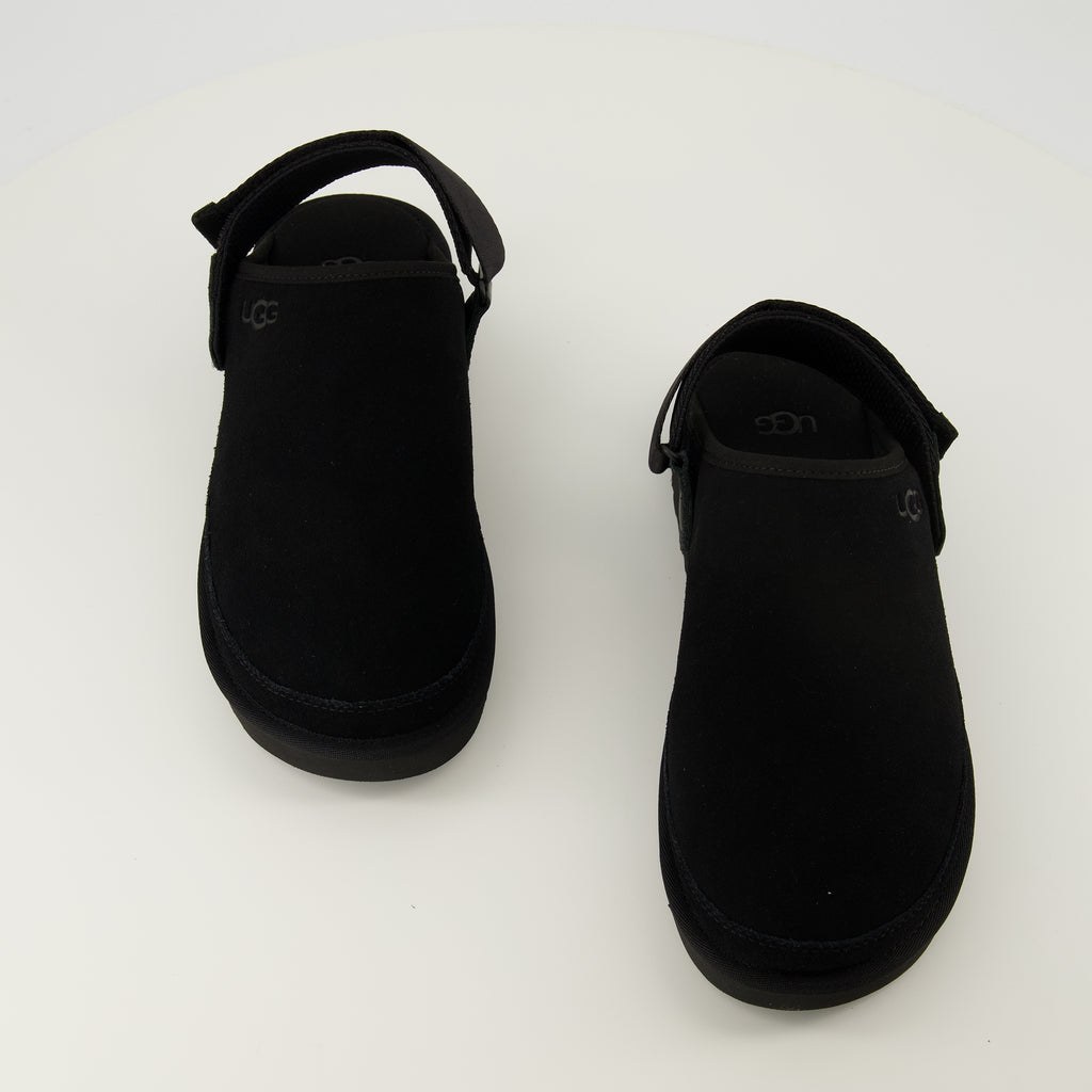 Image of the Ugg GoldenCoast II black clogs for men - Spring-Summer 2026 season - Top view of a pair of shoes