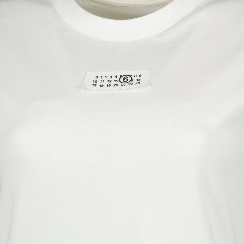 Image de l'article T-shirt Numeric blanc de la marque Mm6 pour Femme - Saison Printemps-Été 2026 - Vue détaillée_1