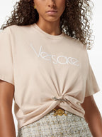 Tシャツ セーフティピン クロップ Tシャツ Versace ベージュ Femme