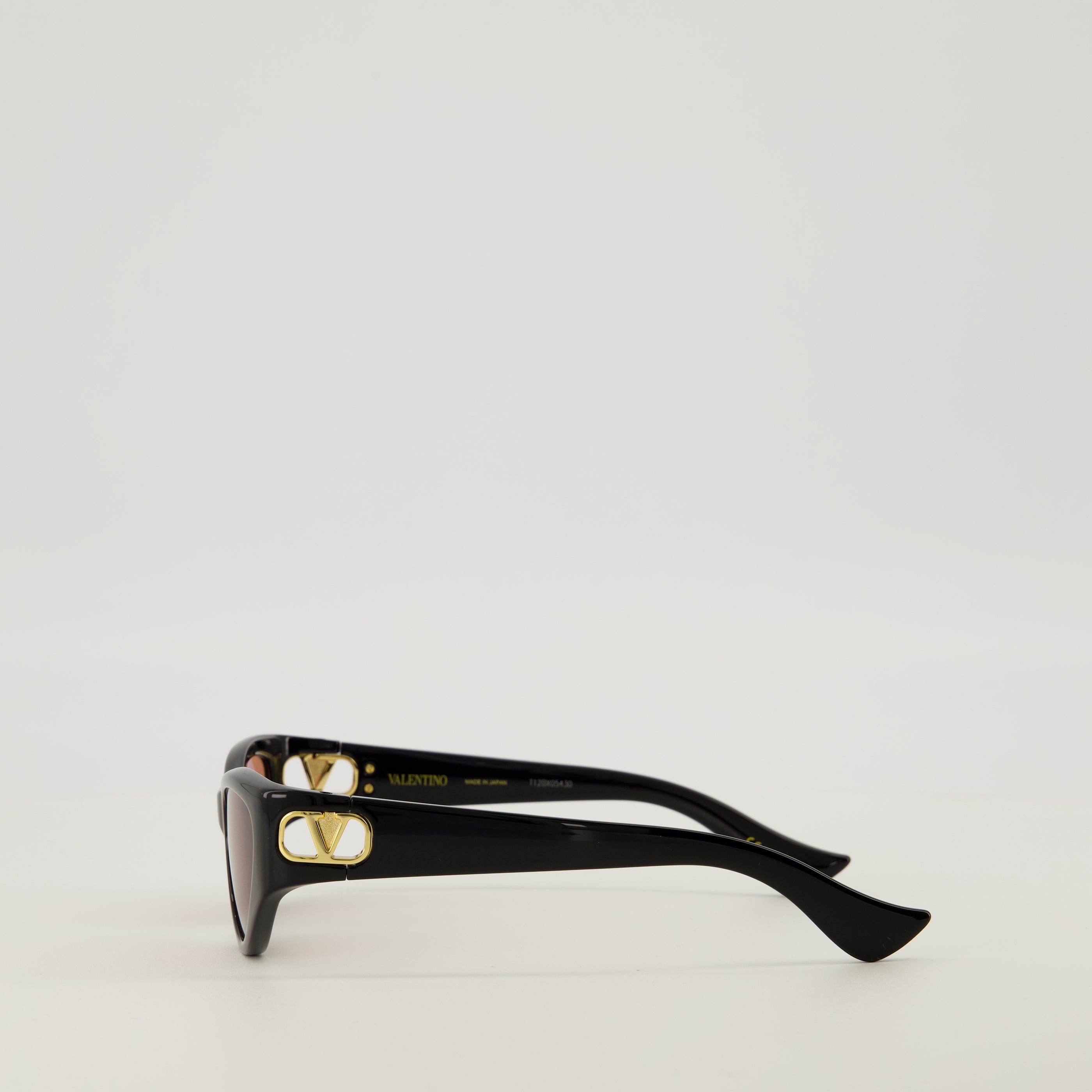 Lunettes Black Cat-Eye Sunglasses in Acetate Valentino Garavani Noir Femme