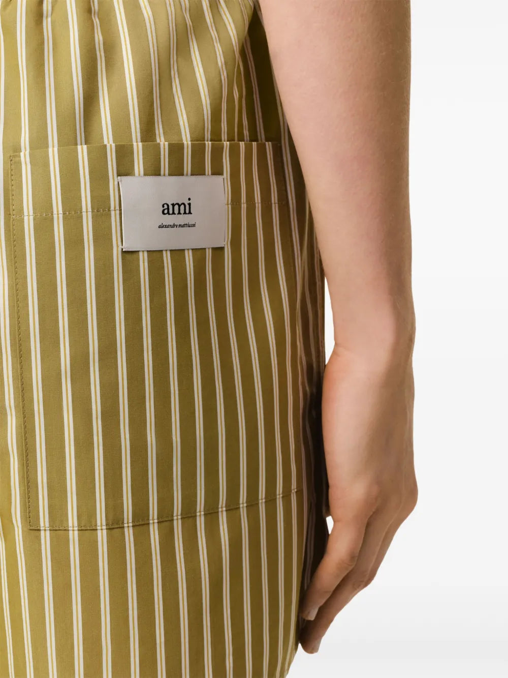 Shorts Short à rayures Ami PARIS Kaki Unisexe