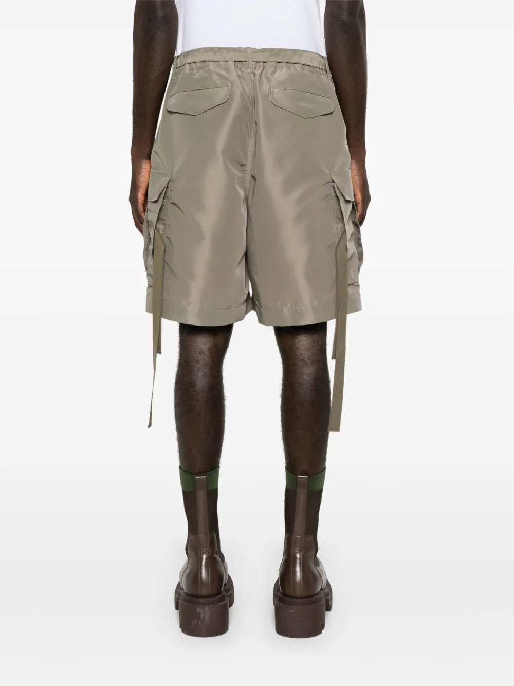 Shorts Short en nylon Sacai Kaki Homme