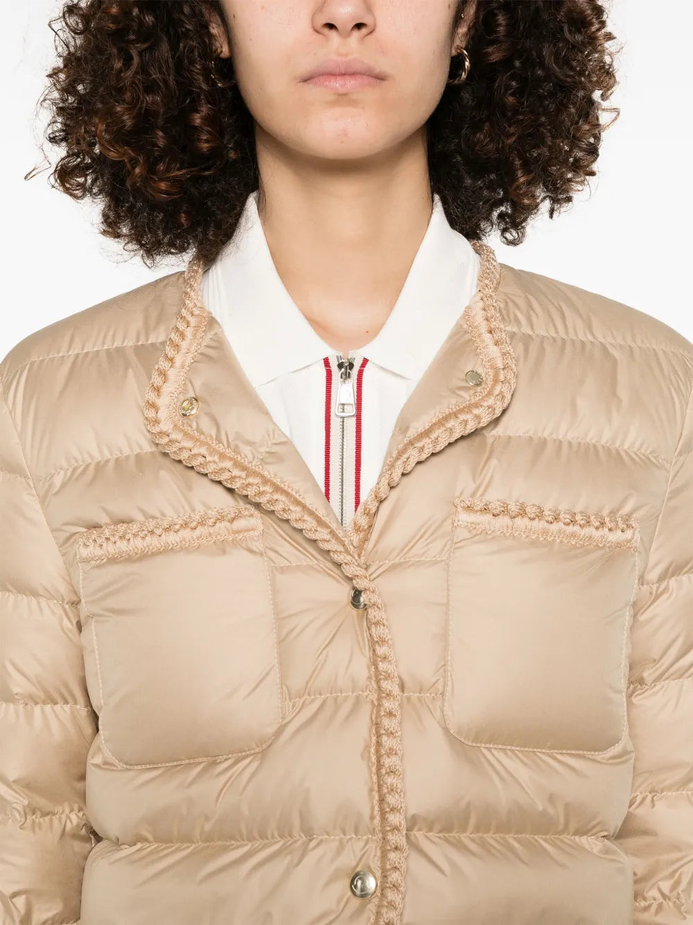 コート ベージュのジェンカイダウンジャケット Moncler ベージュ Femme