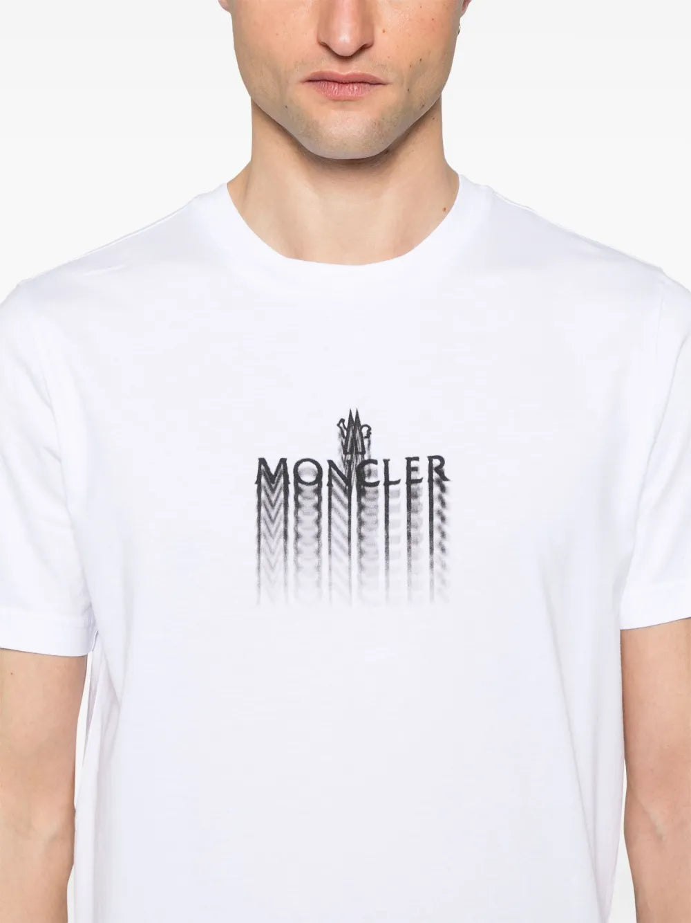 T-shirts T-shirt à logo délavé Moncler Blanc Homme