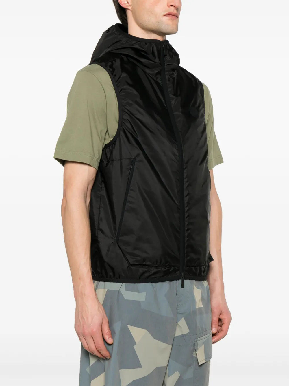 ジャケット モレタン スリーブレス ジャケット Moncler 黒 Homme