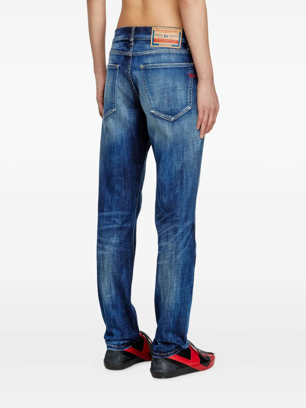 Image of the Jean D-Strukt 2019 L.32 by Diesel for Men - Autumn-Winter 2025 - Detailed View_4