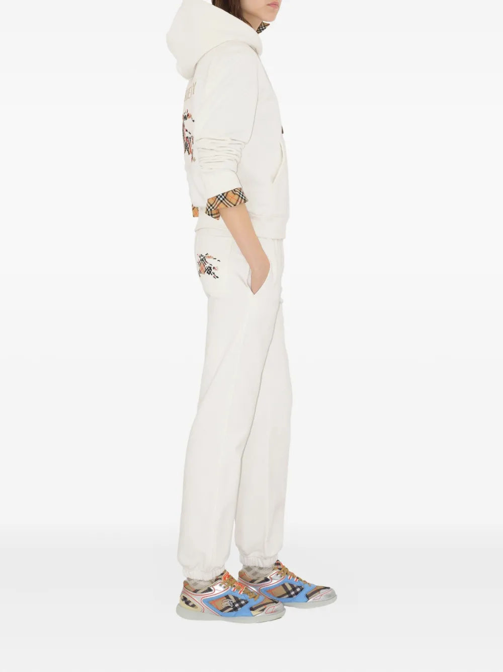 Image de l'article Sweat à capuche Knight de la marque Burberry pour Femme - Saison Automne-Hiver 2025 - Vue détaillée_1