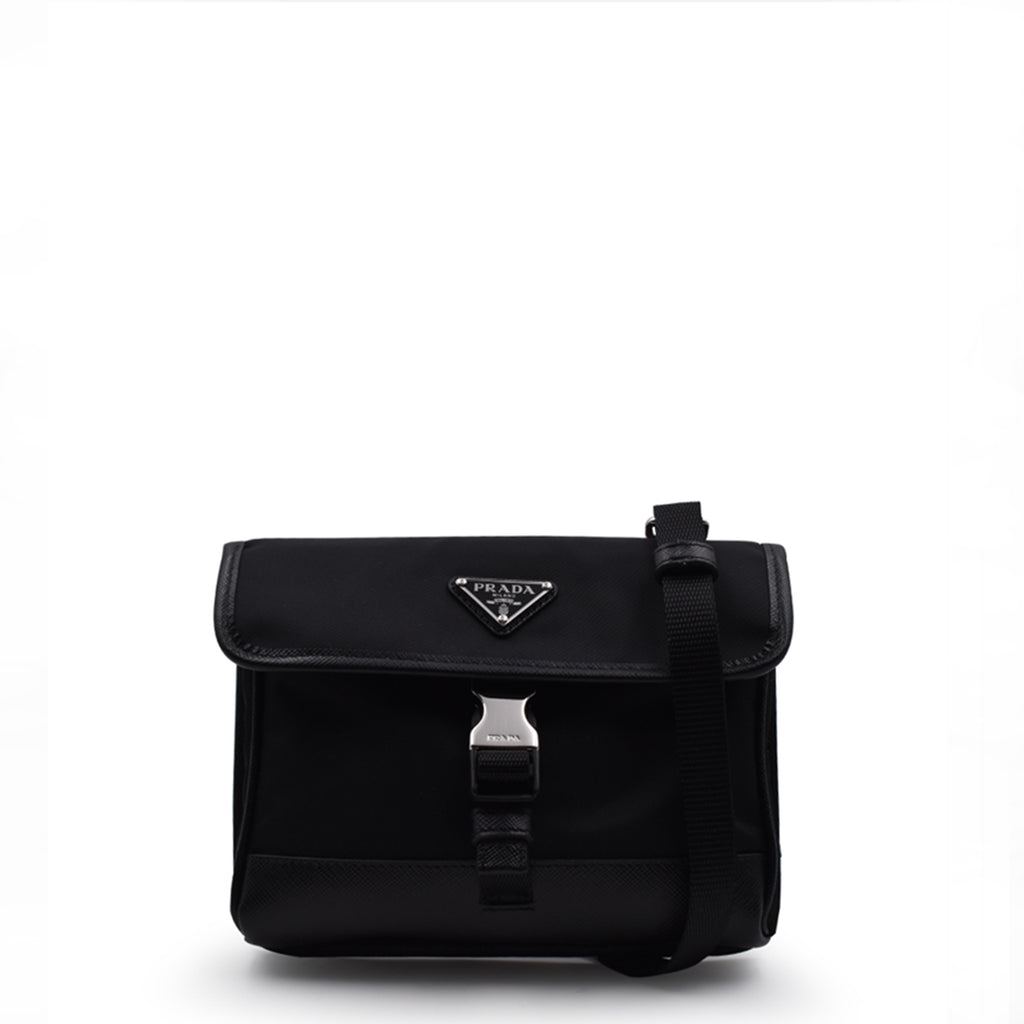 Sacs bandoulière Mini pochette en Re-Nylon et cuir noir Prada Noir Homme