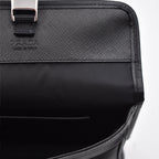 Sacs bandoulière Mini pochette en Re-Nylon et cuir noir Prada Noir Homme
