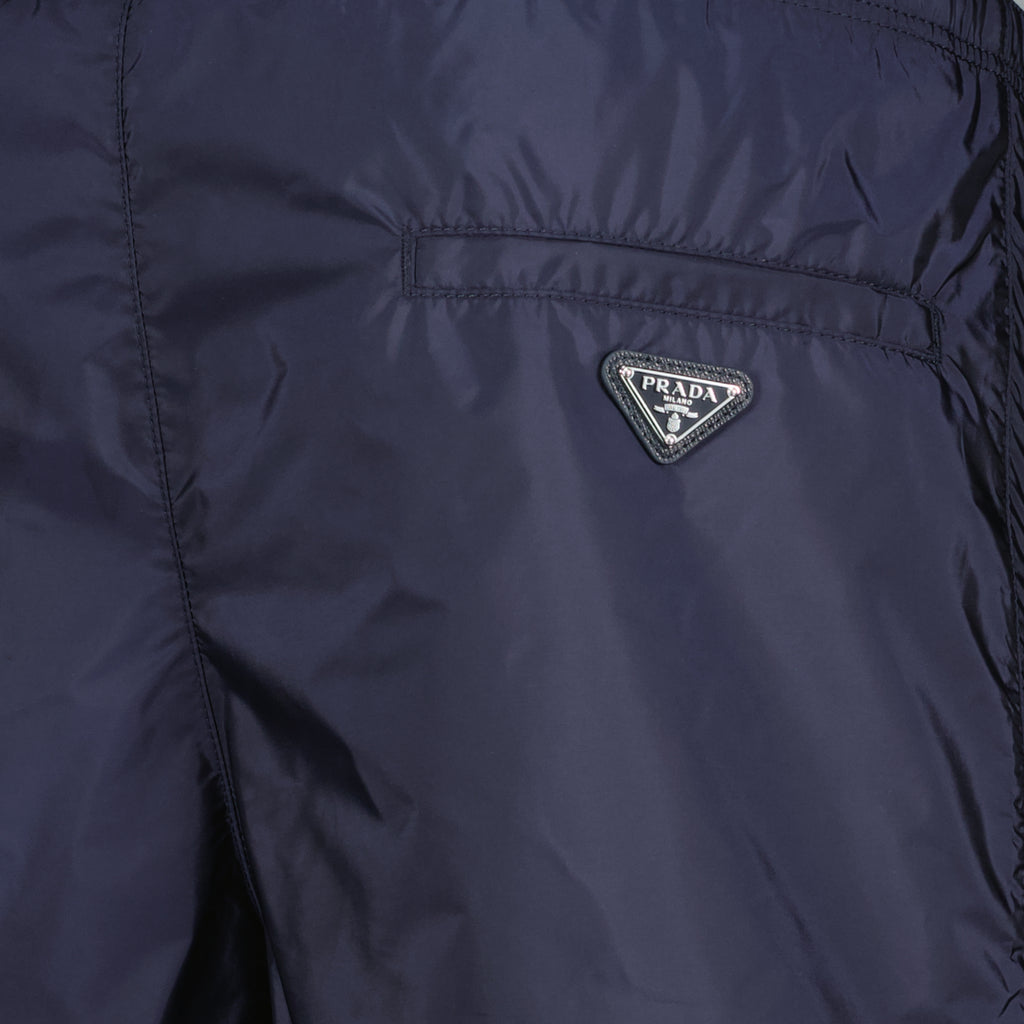 Image de l'article Maillot de bain en Re-Nylon noir de la marque Prada pour Homme - Saison Printemps-Été 2026 - Vue détaillée_1