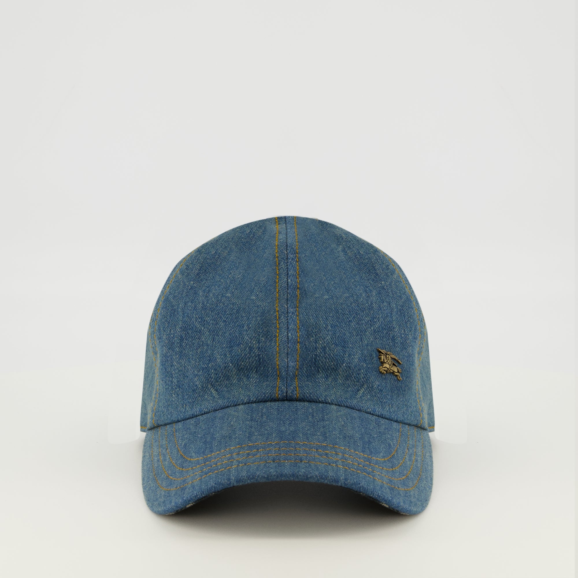 Image de l'article Casquette en denim bleu de la marque Burberry pour Unisex - Saison Printemps-Été 2026 - Vue de Face