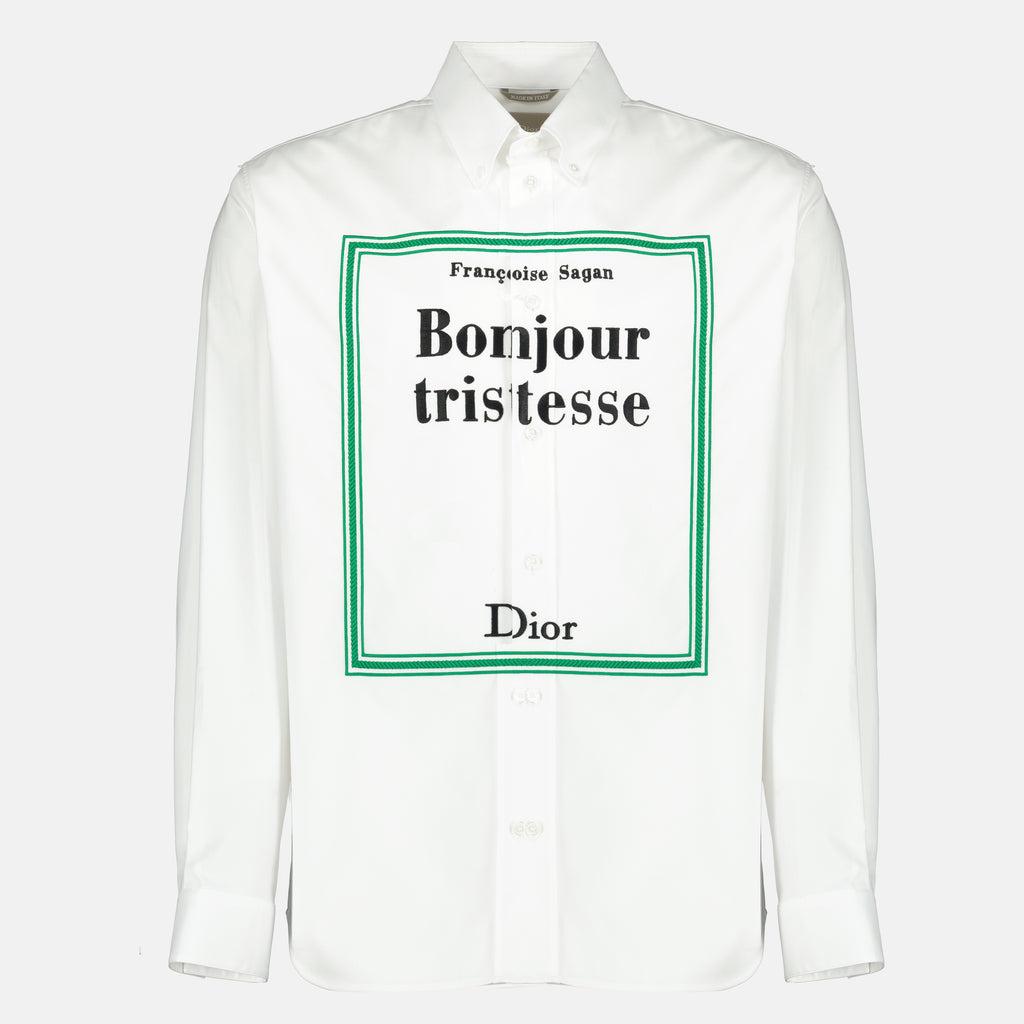 Bild des weißen bestickten Buchcoverhemds von Dior für Herren - Frühjahr/Sommer 2026 - Vorderansicht