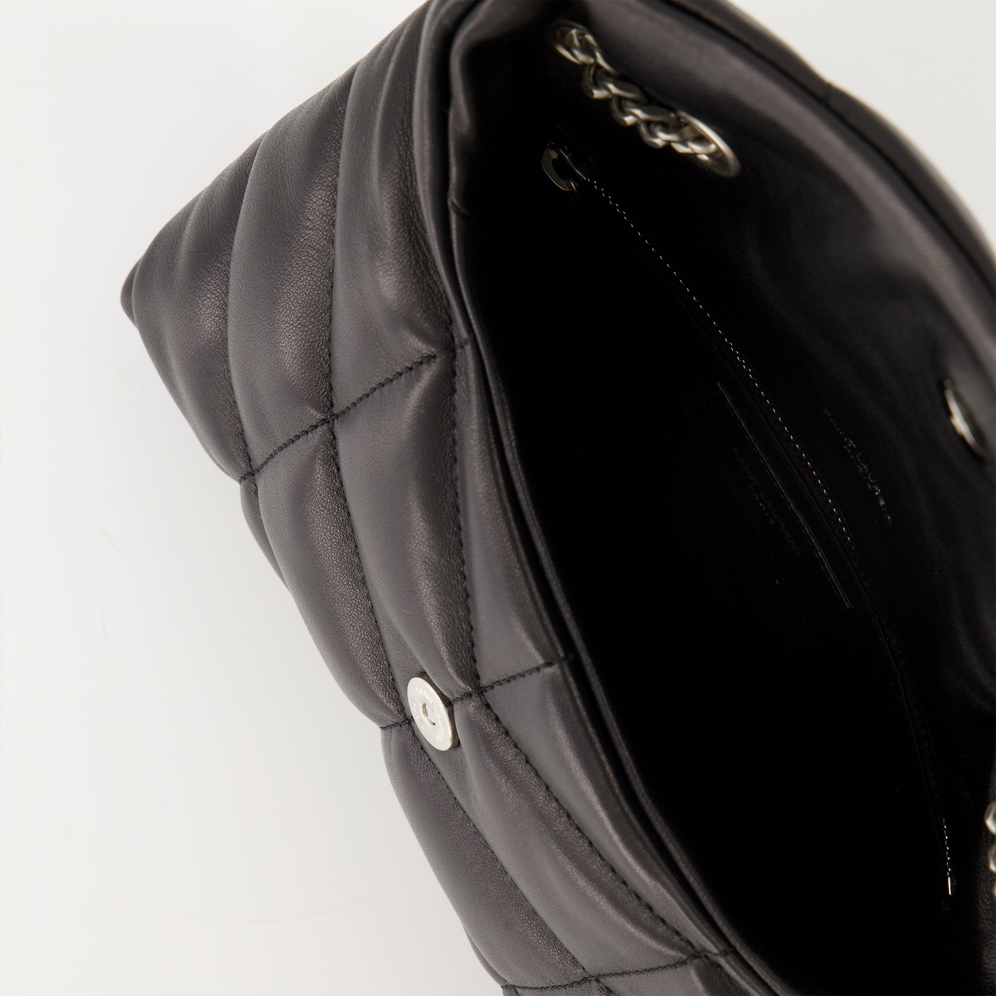 Image of the Saint Laurent Puffer Toy Bag for Women - Autumn-Winter 2025 - Detailed View 3