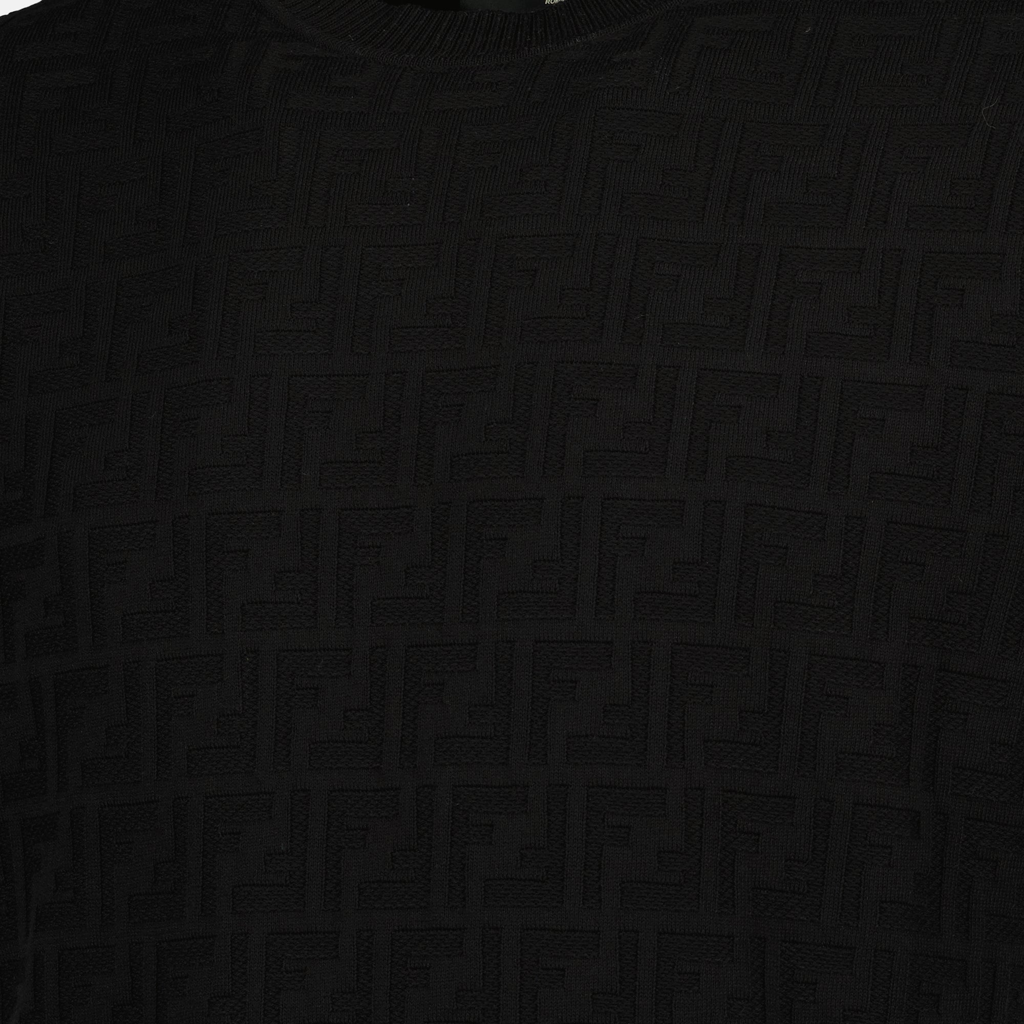 Image of the black FF T-shirt by Fendi for Men - Spring-Summer 2026 - Detailed View_1