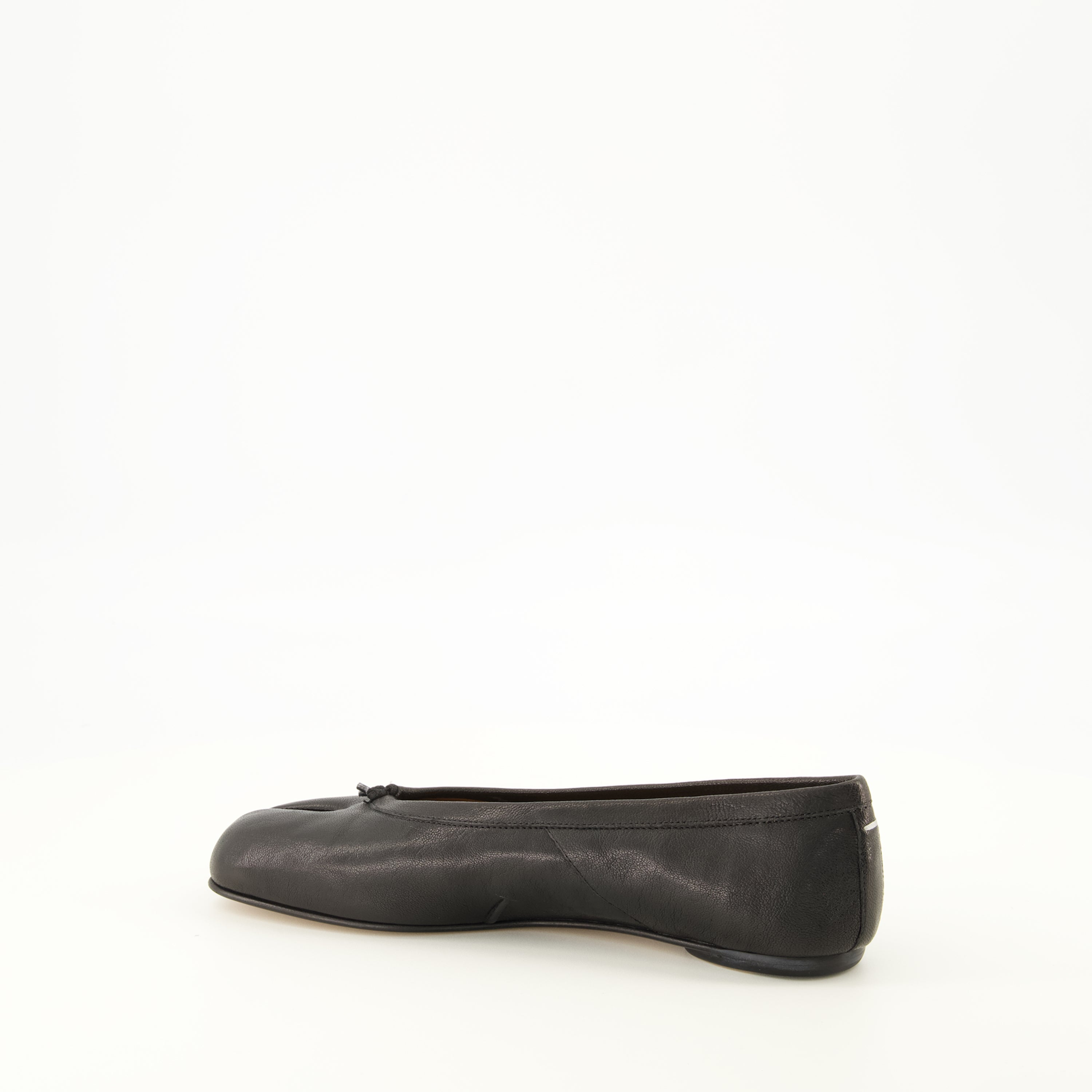 Chaussures plates Sapatilhas Tabi Pretas em Couro Maison Margiela Noir Femme