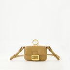 Image de l'article Mini sac Baguette de la marque Fendi pour Femme - Saison Automne-Hiver 2025 - Vue de Face