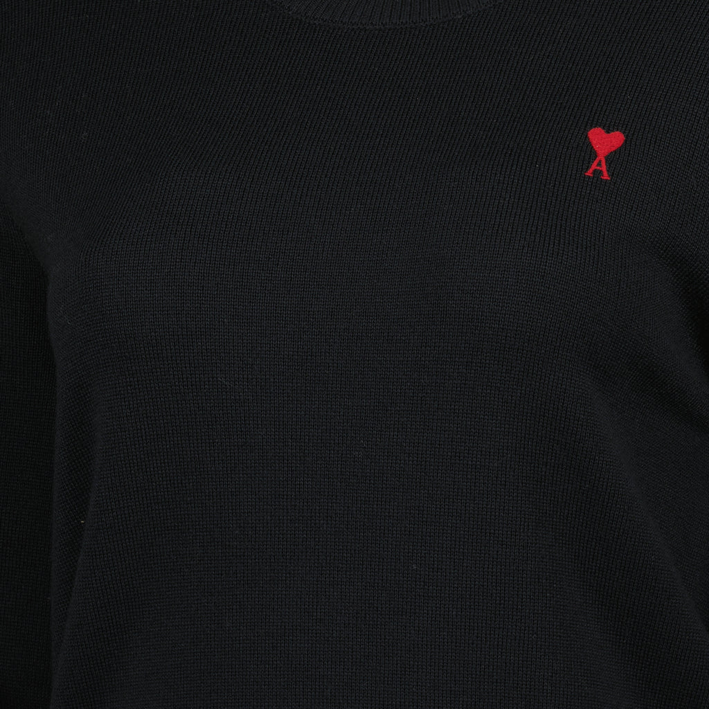 Image de l'article Pull Ami de coeur de la marque Ami PARIS pour Femme - Saison Automne-Hiver 2025 - Vue détaillée_6