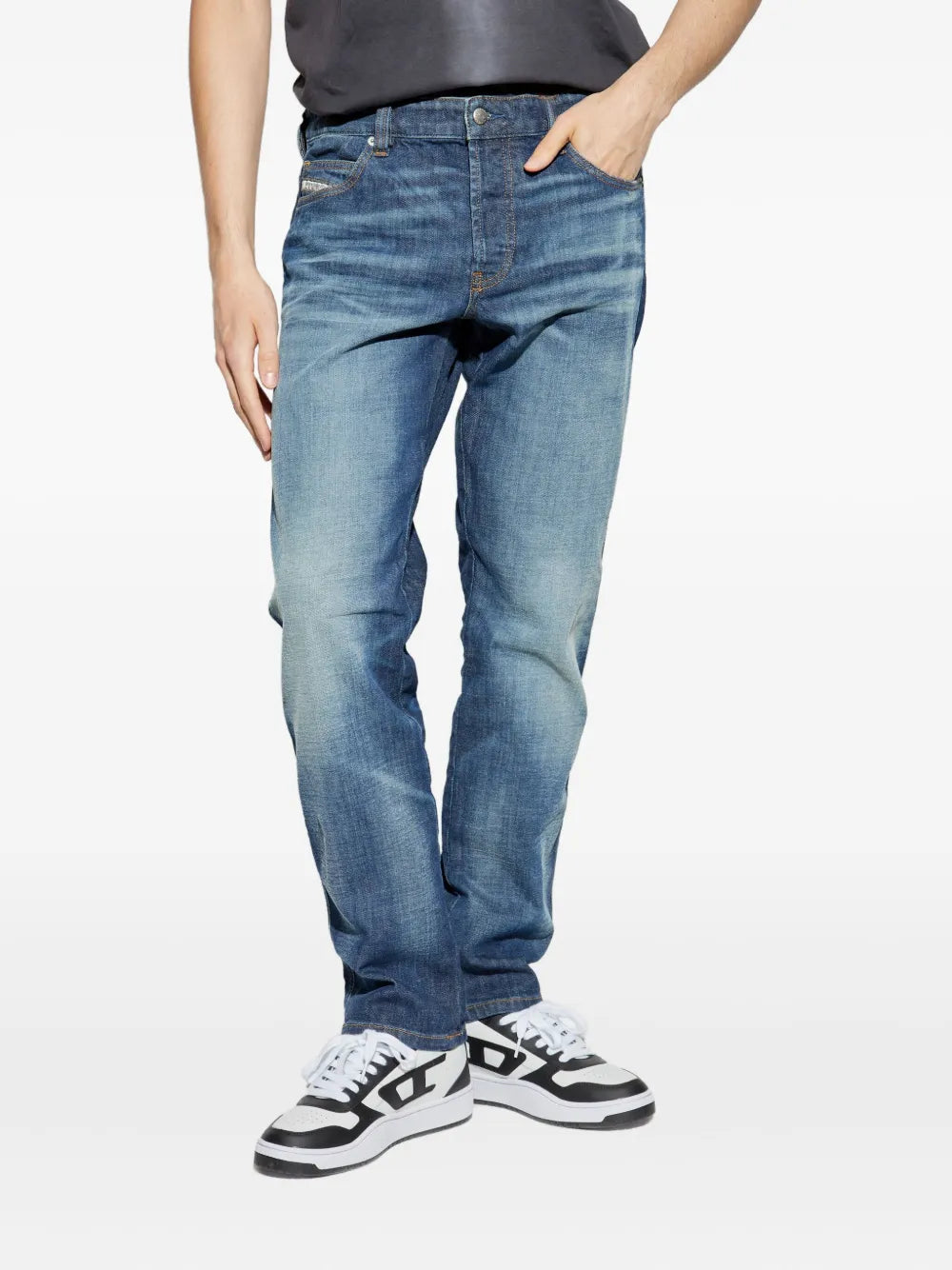 Imagem do artigo Jean D-Vyl 1993 L.32 da marca Diesel para Homem - Temporada Outono-Inverno 2025 - Vista Detalhada_1