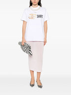 Bild des bedruckten T-Shirts der Marke Moschino für Damen - Herbst-Winter-Saison 2025 - Rückansicht