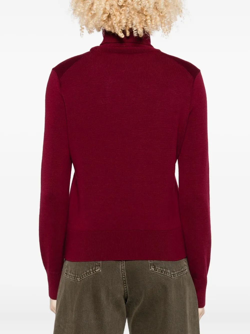 Imagen del suéter de cuello alto Ami de coeur de la marca Ami PARIS para Mujer - Temporada Otoño-Invierno 2025 - Vista Detallada_4