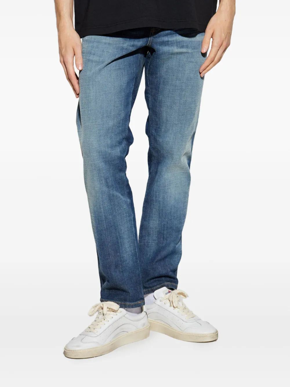 Immagine dell'articolo Jean D-Vyl 1993 L.30 del marchio Diesel per Uomo - Stagione Autunno-Inverno 2025 - Vista Dettagliata 1