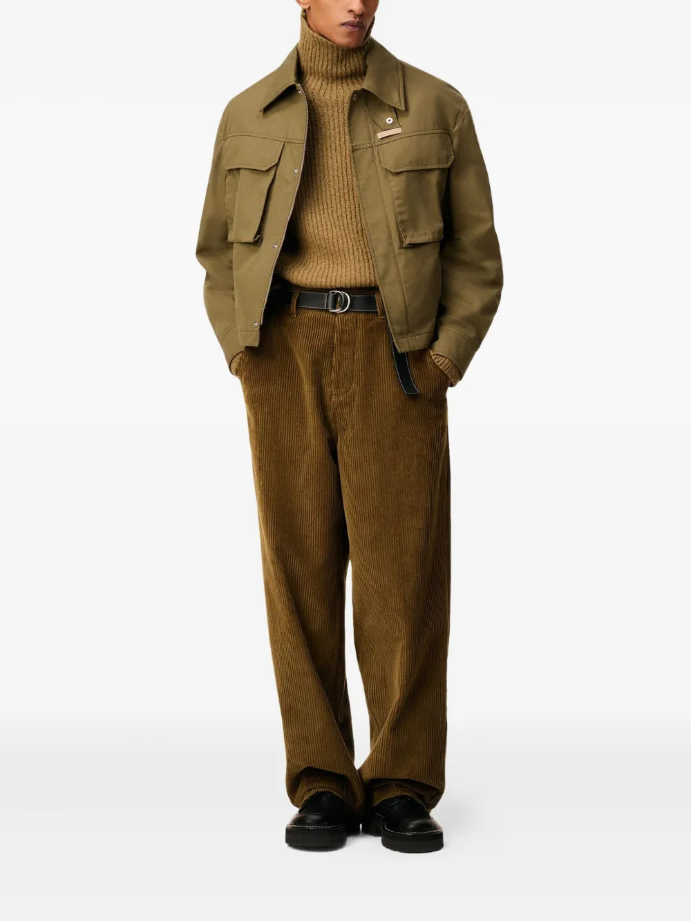 Image de l'article Veste Worker de la marque Ami PARIS pour Unisex - Saison Automne-Hiver 2025 - Vue de Dos