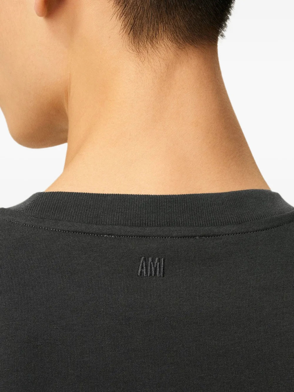Bild des Artikels T-Shirt-Logo der Marke Ami PARIS für Unisex - Saison Herbst-Winter 2025 - Detailansicht_5