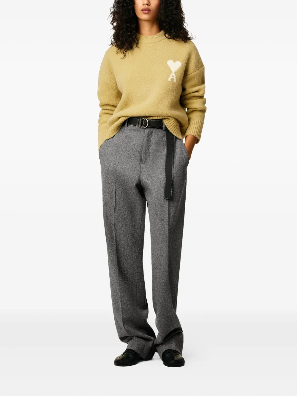 Image de l'article Pull Ami de coeur de la marque Ami PARIS pour Unisex - Saison Automne-Hiver 2025 - Vue détaillée_1