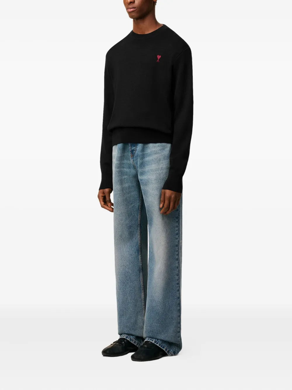 Imagen del suéter Ami de corazón de la marca Ami PARIS para Hombre - Temporada Otoño-Invierno 2025 - Vista Trasera