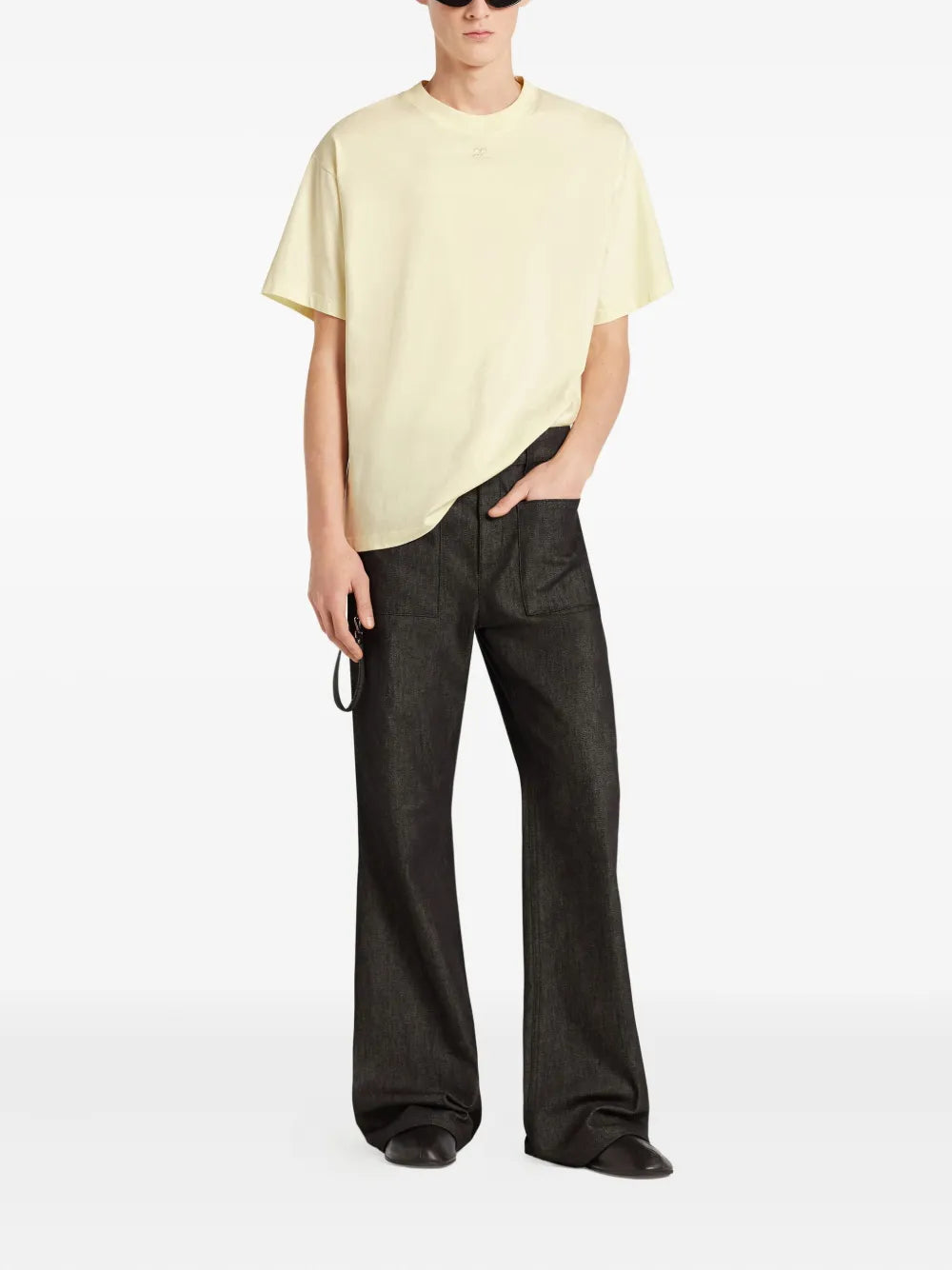 Imagen de la camiseta oversize de la marca Courrèges para Hombre - Temporada Otoño-Invierno 2025 - Vista Trasera