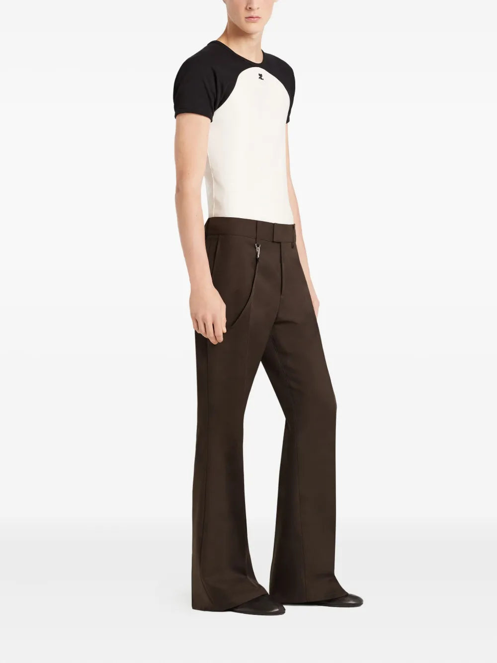 Image de l'article T-shirt contrasté de la marque Courrèges pour Homme - Saison Automne-Hiver 2025 - Vue détaillée_1