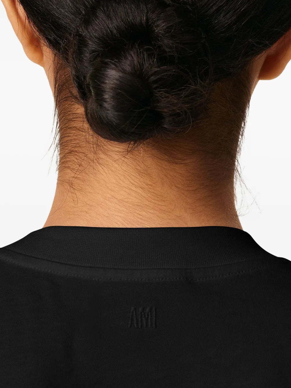 Immagine della T-shirt a maniche lunghe Amico del cuore del marchio Ami PARIS per Unisex - Stagione Autunno-Inverno 2025 - Vista Dettagliata_4